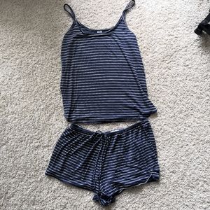 Old Navy striped blue and white loungewear set